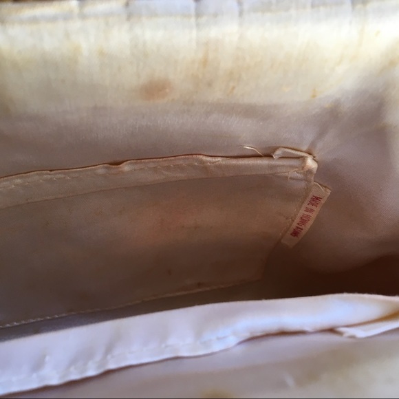 Vintage Needlepoint Tapestry Beaded Hand Bag Purse - Picture 8 of 16